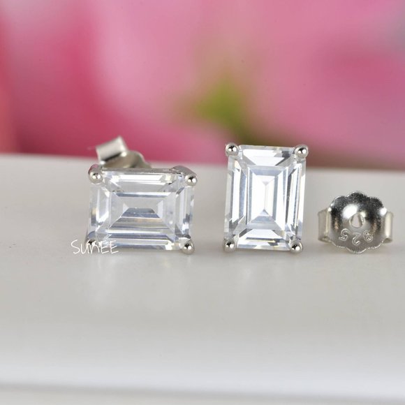3ctw Emerald Diamond Cut Stud Earrings New - Picture 3 of 5